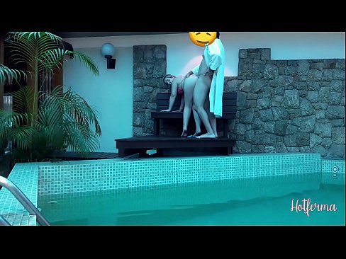 ❤️ Boss lädt Dienstmädchen zum Pool ein, kann aber einem heißen Sex nicht widerstehen ☑ Just porn bei uns